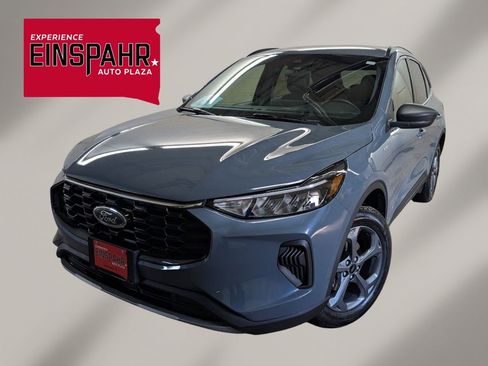 Used 2025 Ford Escape ST-Line w/ Tech Pack #1 AWD/4WD image 1