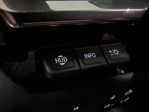 Used 2025 Chevrolet Silverado 1500 High Country w/ High Country Premium Package image 30