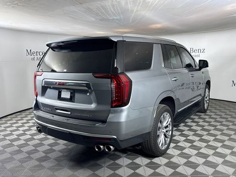 Used 2024 GMC Yukon Denali w/ Advanced Technology Package AWD/4WD image 7