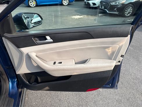 Used 2017 Hyundai Sonata Sport FWD image 20