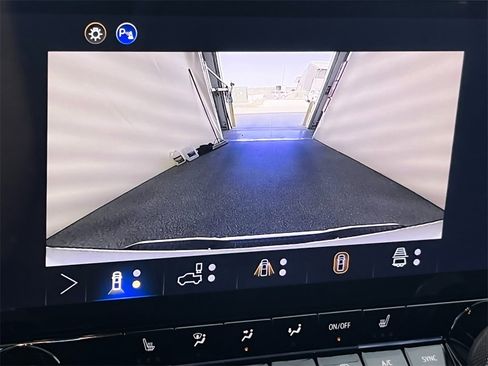 New 2026 Chevrolet Colorado LT w/ LT Convenience Package image 24