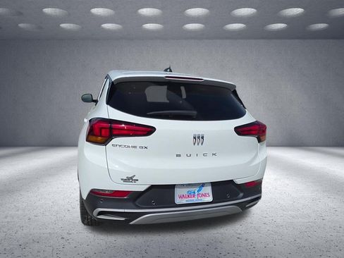 Used 2024 Buick Encore GX Preferred w/ Advanced Technology Package FWD image 6