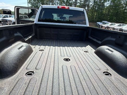 New 2026 RAM 3500 Big Horn AWD/4WD image 13
