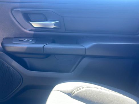 New 2026 RAM 1500 Express AWD/4WD image 20