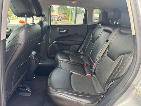 Used 2021 Jeep Compass Limited AWD/4WD image 14