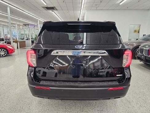 Used 2020 Ford Explorer XLT AWD/4WD image 6