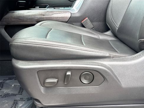 Used 2024 Chevrolet Silverado 2500 LTZ w/ LTZ Plus Package image 20