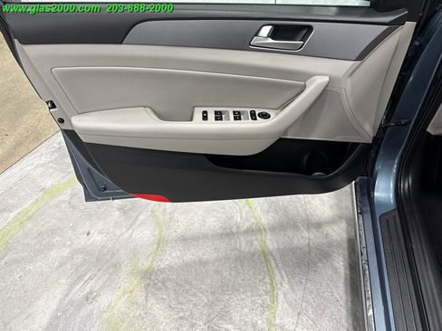 Used 2016 Hyundai Sonata SE image 25