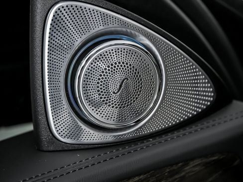 Used 2019 Mercedes-Benz E 63 AMG S w/ Driver Assistance Package image 21