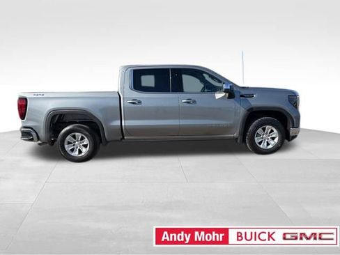 Used 2024 GMC Sierra 1500 SLE image 18