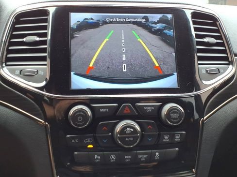 Used 2020 Jeep Grand Cherokee Limited X AWD/4WD image 17