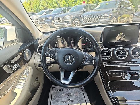 Used 2018 Mercedes-Benz C 300 Sedan image 18