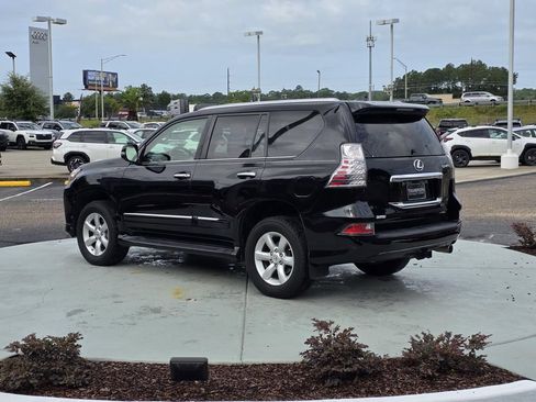Used 2018 Lexus GX 460 w/ Navigation Package AWD/4WD image 4