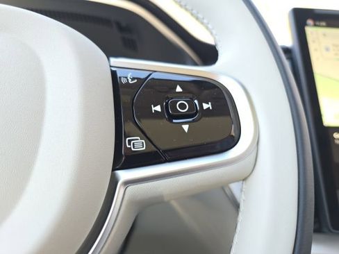 New 2026 Volvo XC60 B5 Ultra w/ Climate Package AWD/4WD image 28