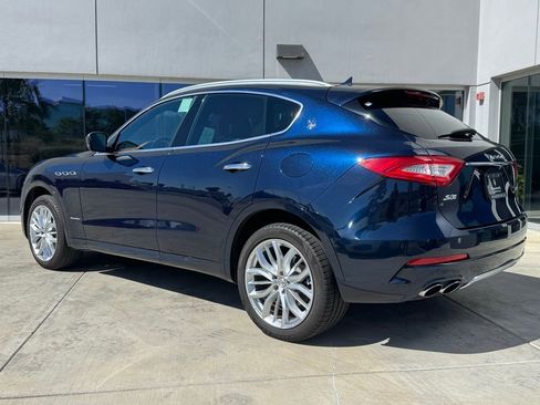 Used 2020 Maserati Levante S GranLusso AWD/4WD image 6