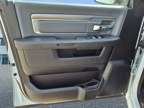 Used 2024 RAM 1500 Classic SLT image 21