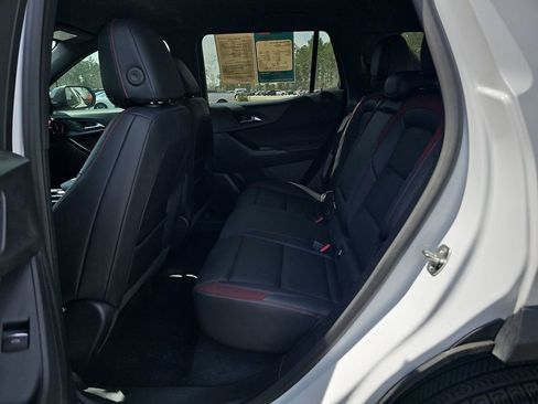 Used 2025 Chevrolet Equinox RS w/ Safety and Technology Package image 18