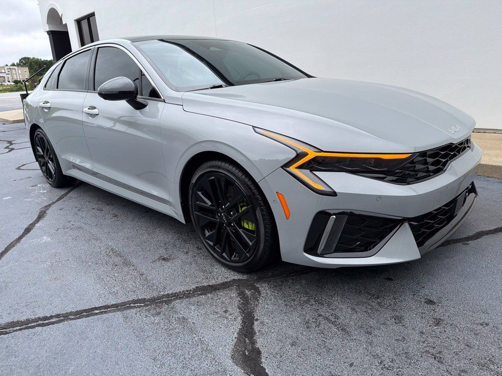 Used 2025 Kia K5 GT w/ GT1 Package FWD image 3