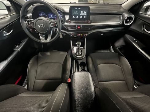 Used 2021 Kia Forte LXS FWD image 17