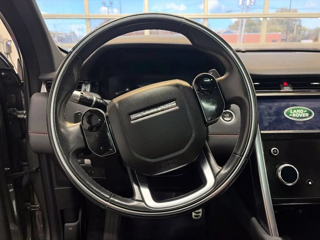 Used 2020 Land Rover Discovery Sport SE R-Dynamic AWD/4WD image 23