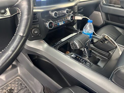 Used 2022 Ford F150 Lariat AWD/4WD image 19