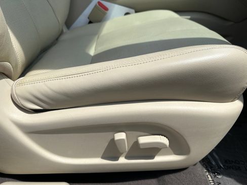 Used 2017 Nissan Murano Platinum w/ Platinum Technology Package AWD/4WD image 39