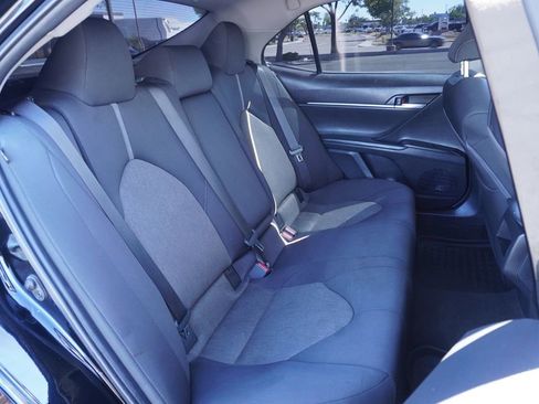 Used 2022 Toyota Camry LE image 9