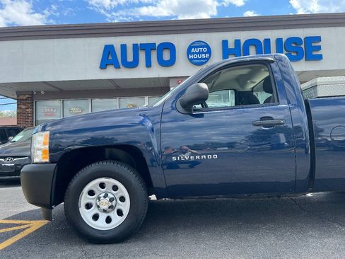 Used 2011 Chevrolet Silverado 1500 W/T RWD image 29