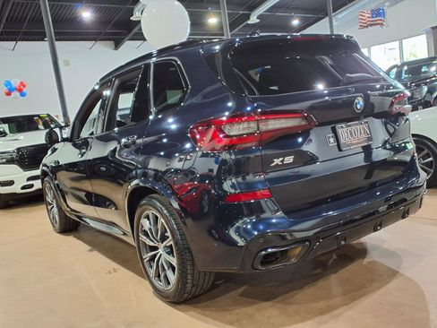 Used 2023 BMW X5 xDrive40i w/ M Sport Package AWD/4WD image 4
