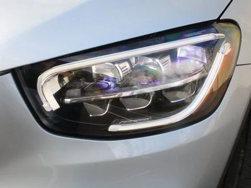 Used 2021 Mercedes-Benz GLC 300 4MATIC image 14