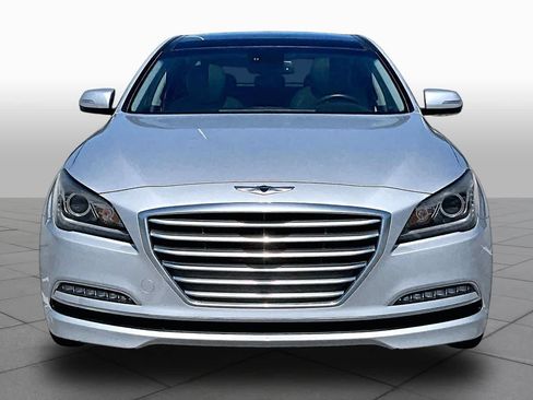 Used 2016 Hyundai Genesis 3.8 w/ Option Group 02 RWD image 4