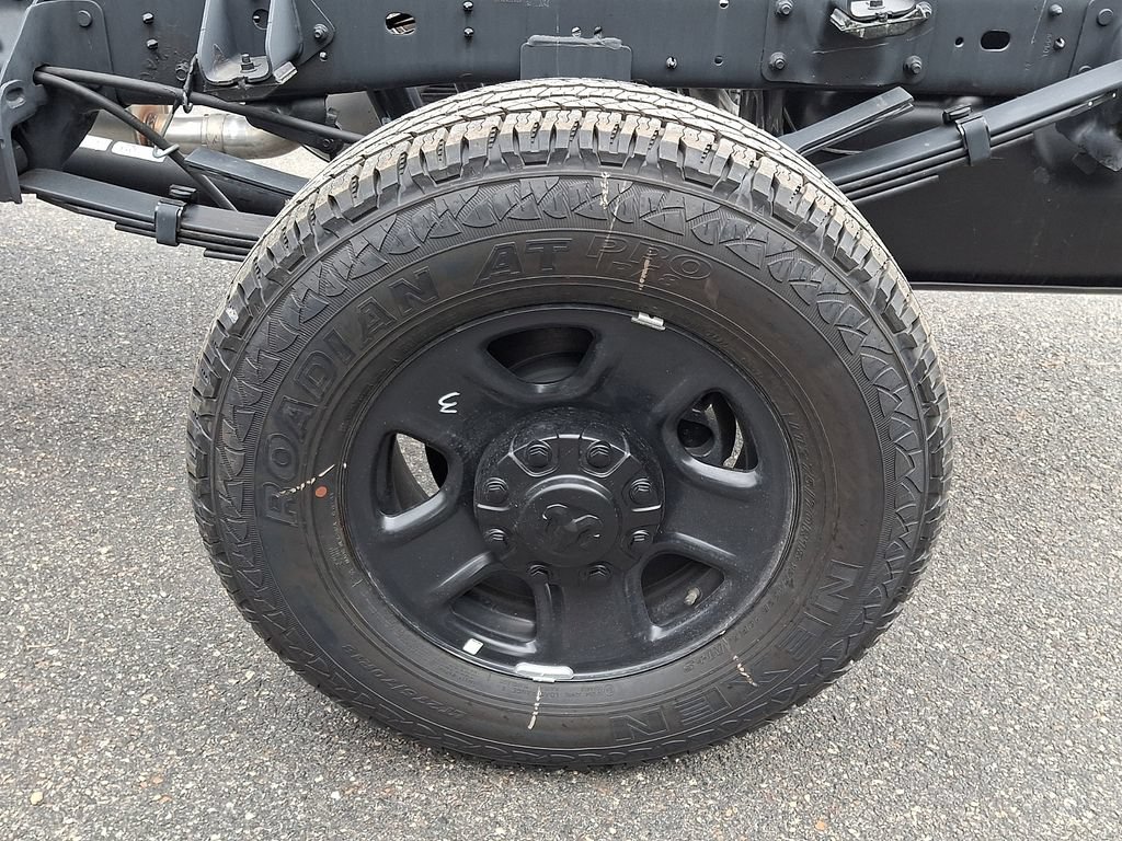 New 2026 RAM 3500 Tradesman AWD/4WD image 5