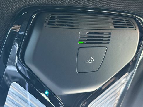 Used 2023 BMW i4 eDrive40 w/ Premium Package image 21