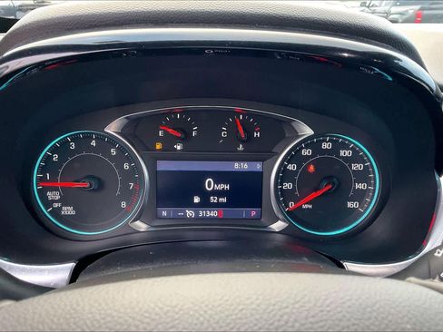 Used 2023 Chevrolet Traverse LT image 24