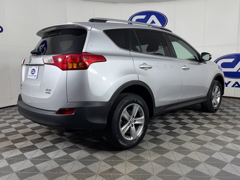 Used 2015 Toyota RAV4 XLE image 4
