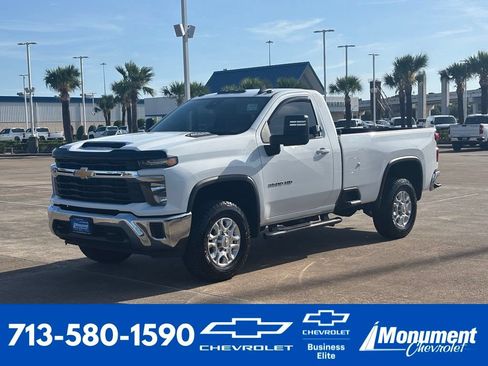 Used 2024 Chevrolet Silverado 3500 LT RWD image 1