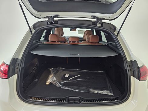 New 2026 Mercedes-Benz GLC 300 4MATIC image 26