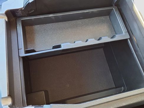 Used 2021 Ford F250 Lariat w/ Lariat Value Package image 18