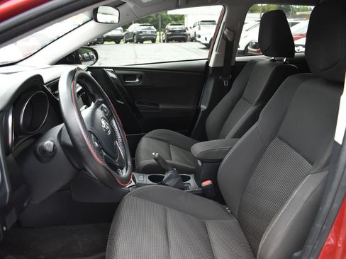 Used 2017 Toyota Corolla iM w/ All-Weather Mat Package FWD image 14