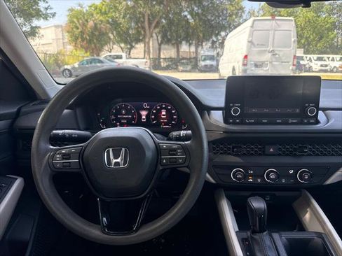 Used 2024 Honda Accord LX image 25
