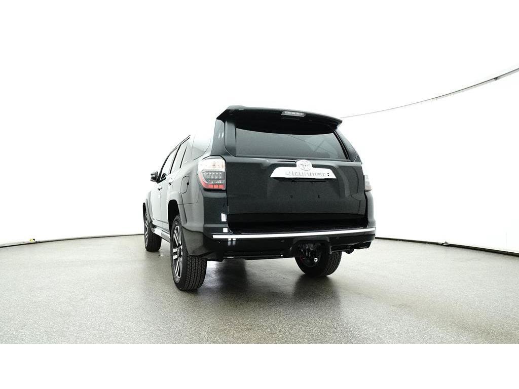 Used 2024 Toyota 4Runner Limited AWD/4WD image 28
