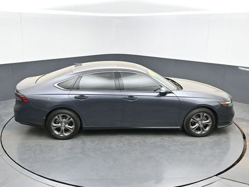 Used 2023 Honda Accord EX image 25