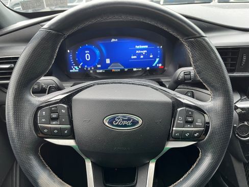 Used 2021 Ford Explorer ST w/ Equipment Group 401A AWD/4WD image 19