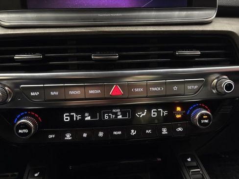 Used 2022 Kia Telluride SX image 11