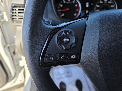 Used 2024 Mitsubishi Eclipse Cross AWD image 32