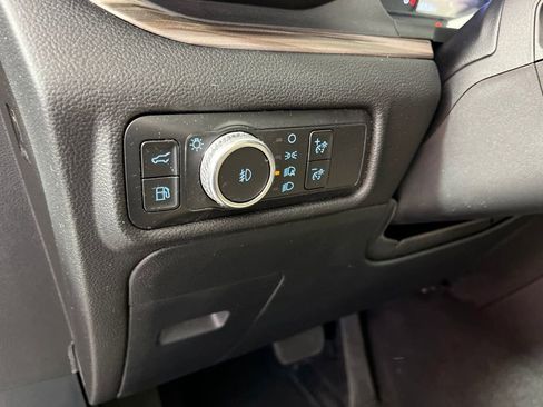 Used 2021 Ford Explorer Limited w/ Hybrid Equipment Group 310A AWD/4WD image 30
