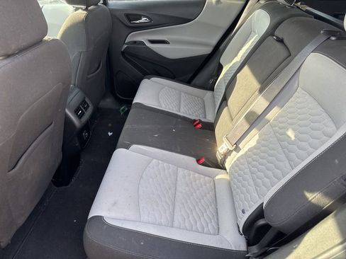 Used 2020 Chevrolet Equinox LT image 9