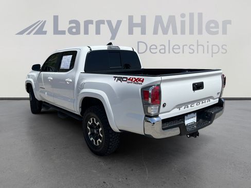 Used 2023 Toyota Tacoma TRD Off-Road AWD/4WD image 3