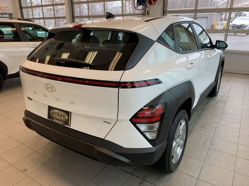 New 2026 Hyundai Kona SE image 16