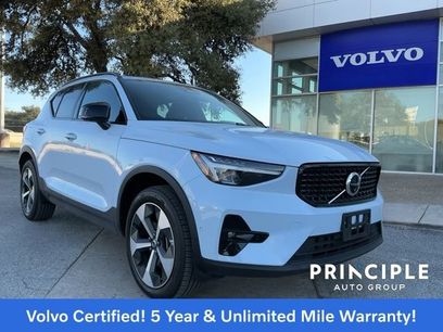 Certified 2025 Volvo XC40 B5 Plus